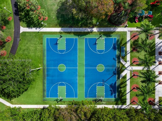 6914 NW 113th Pl, Doral, FL 33178