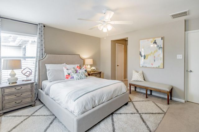 2638 Skyview Grove Court, Houston, TX 77047