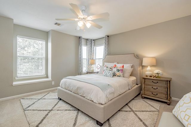 2638 Skyview Grove Court, Houston, TX 77047