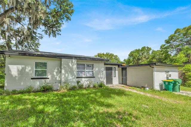 226 S HILL AVENUE, Deland, FL 32724