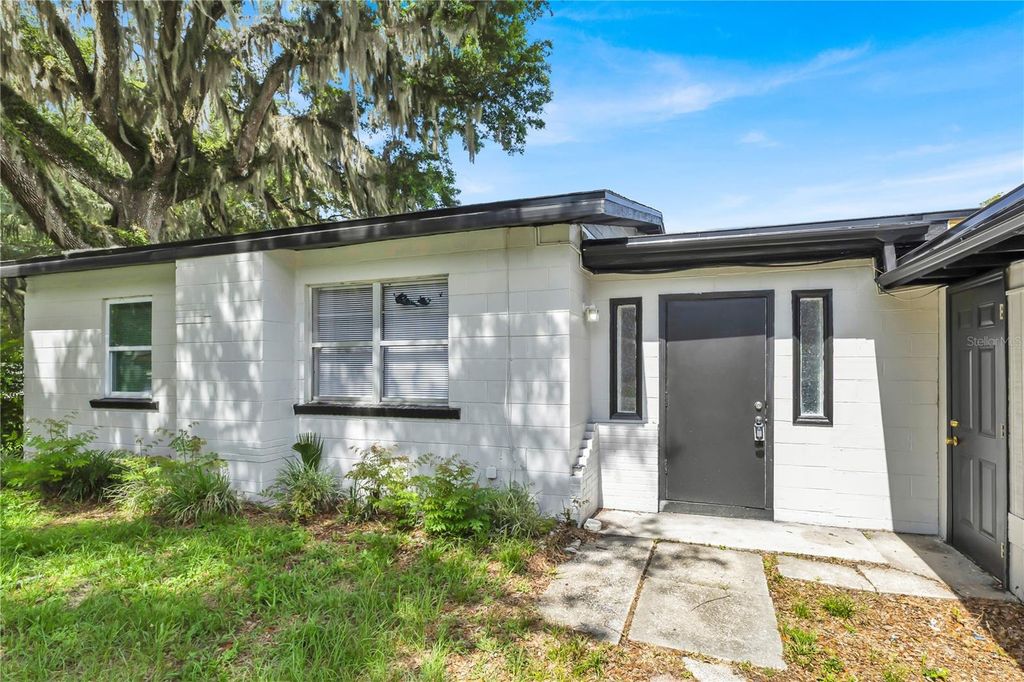 226 S HILL AVENUE, Deland, FL 32724