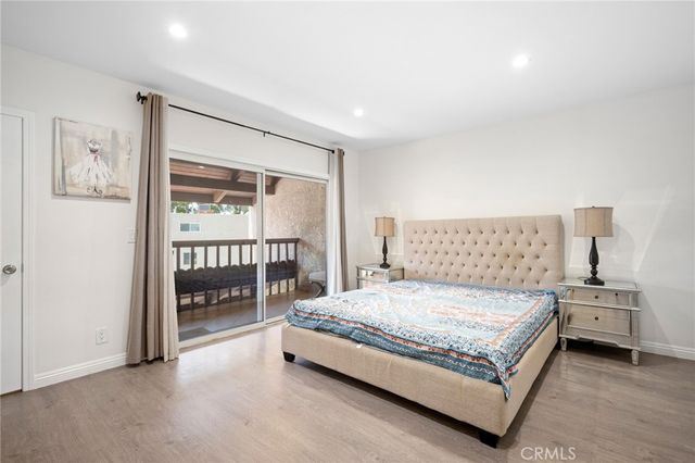 7815 Via Genova, Burbank, CA 91504