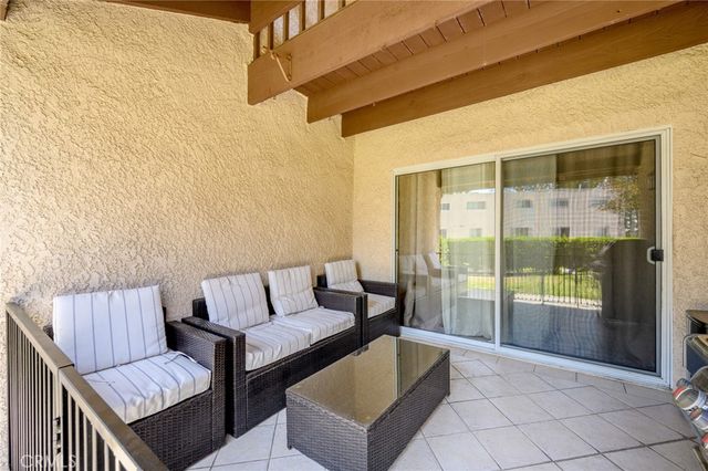 7815 Via Genova, Burbank, CA 91504