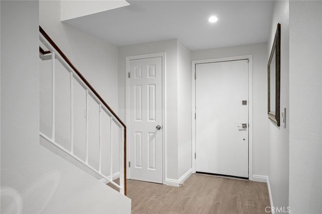 7815 Via Genova, Burbank, CA 91504