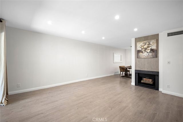 7815 Via Genova, Burbank, CA 91504