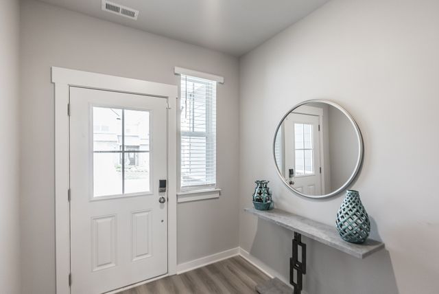 5047 Percival Dr, Gallatin, TN 37066