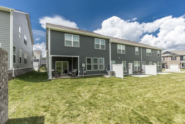 5047 Percival Dr, Gallatin, TN 37066