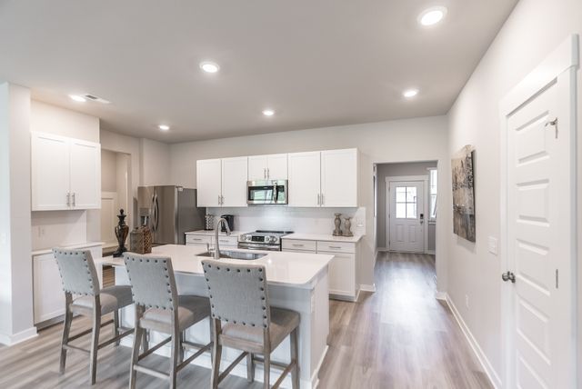 5047 Percival Dr, Gallatin, TN 37066