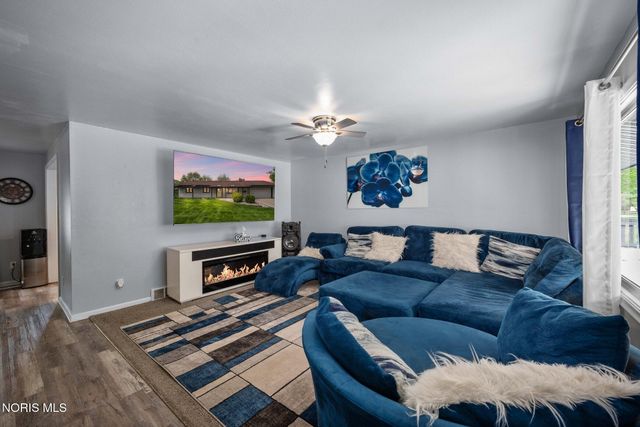 2258 Heatherwood Drive, Toledo, OH 43614