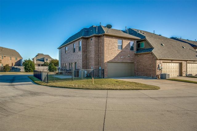 4295 Indian Run Drive, Carrollton, TX 75010