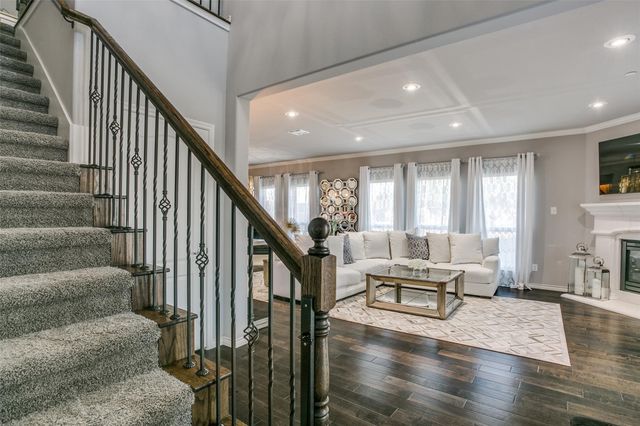 4295 Indian Run Drive, Carrollton, TX 75010