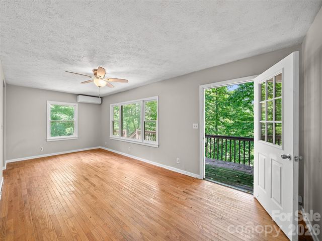 9851 Double Island Road, Green Mountain, NC 28740