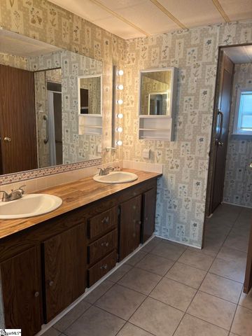 177 Henson Drive, Travelers Rest, SC 29690