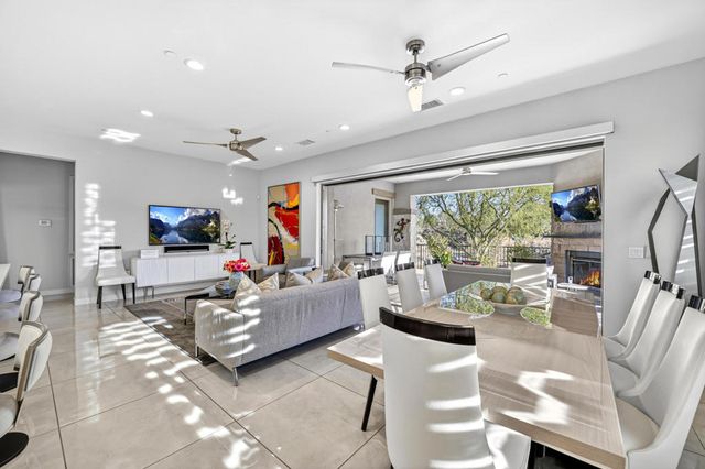 1102 Retreat Circle, Palm Desert, CA 92260