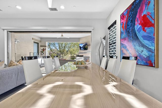 1102 Retreat Circle, Palm Desert, CA 92260