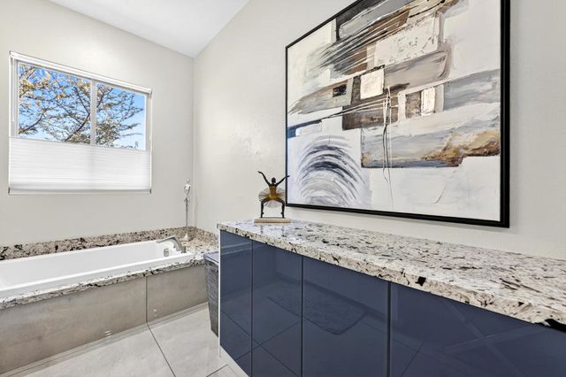 1102 Retreat Circle, Palm Desert, CA 92260