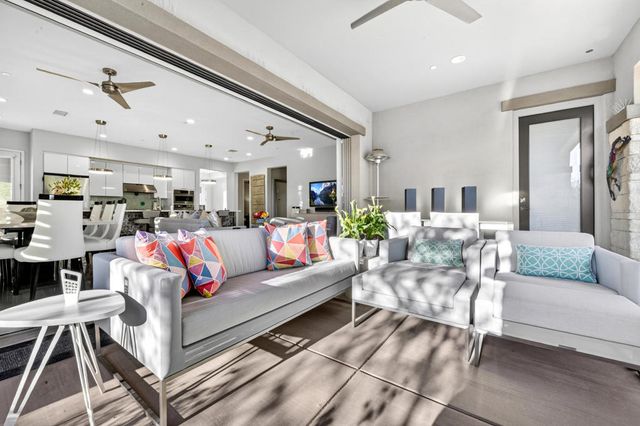 1102 Retreat Circle, Palm Desert, CA 92260