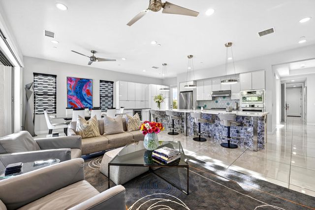 1102 Retreat Circle, Palm Desert, CA 92260