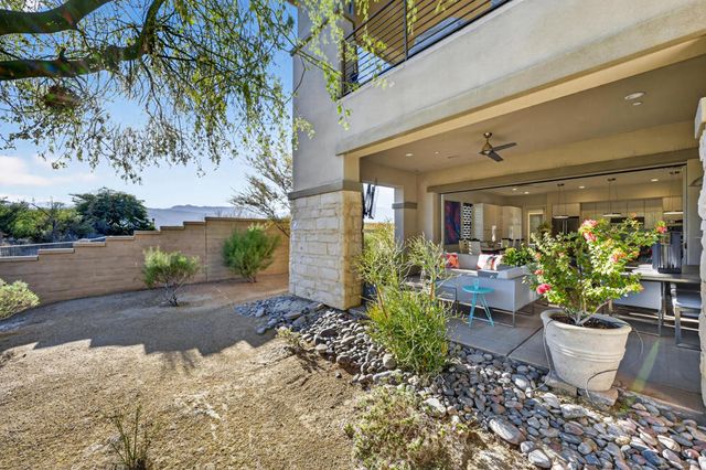 1102 Retreat Circle, Palm Desert, CA 92260
