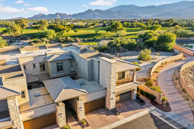 1102 Retreat Circle, Palm Desert, CA 92260