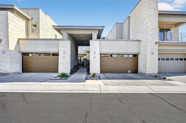 1102 Retreat Circle, Palm Desert, CA 92260