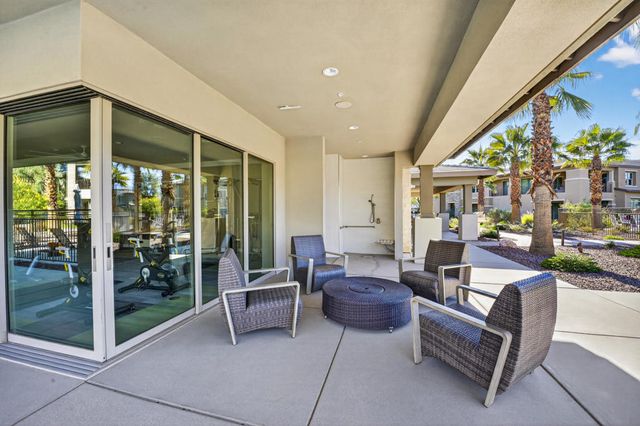 1102 Retreat Circle, Palm Desert, CA 92260