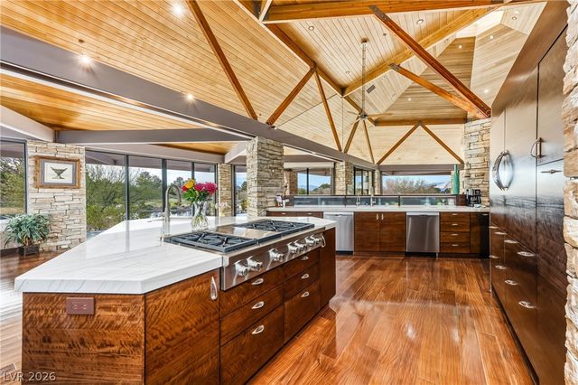 3 Anthem Pointe Court, Henderson, NV 89052