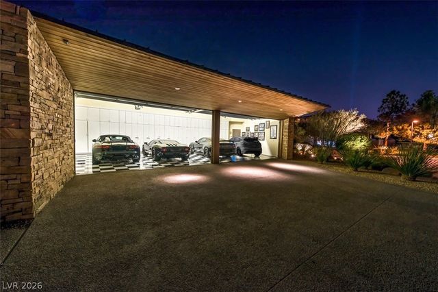 3 Anthem Pointe Court, Henderson, NV 89052