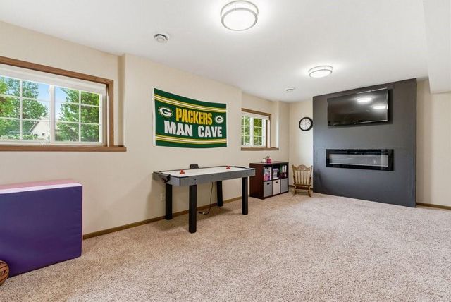 1930 Sloan Street, Eau Claire, WI 54703