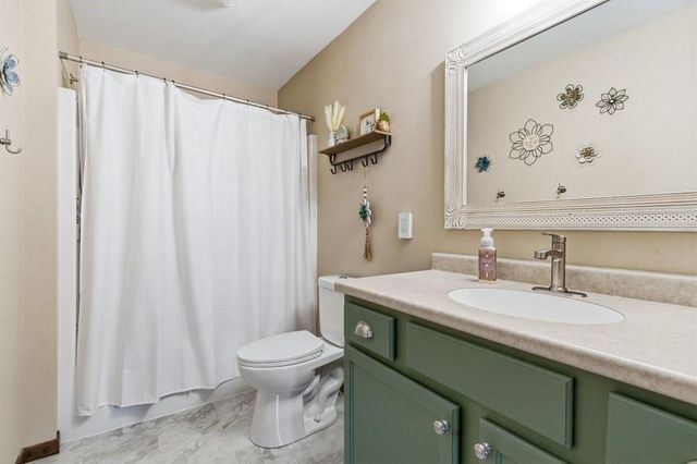 1930 Sloan Street, Eau Claire, WI 54703