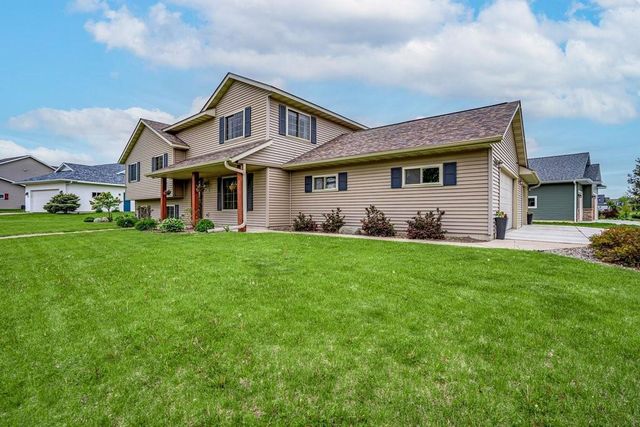 1930 Sloan Street, Eau Claire, WI 54703