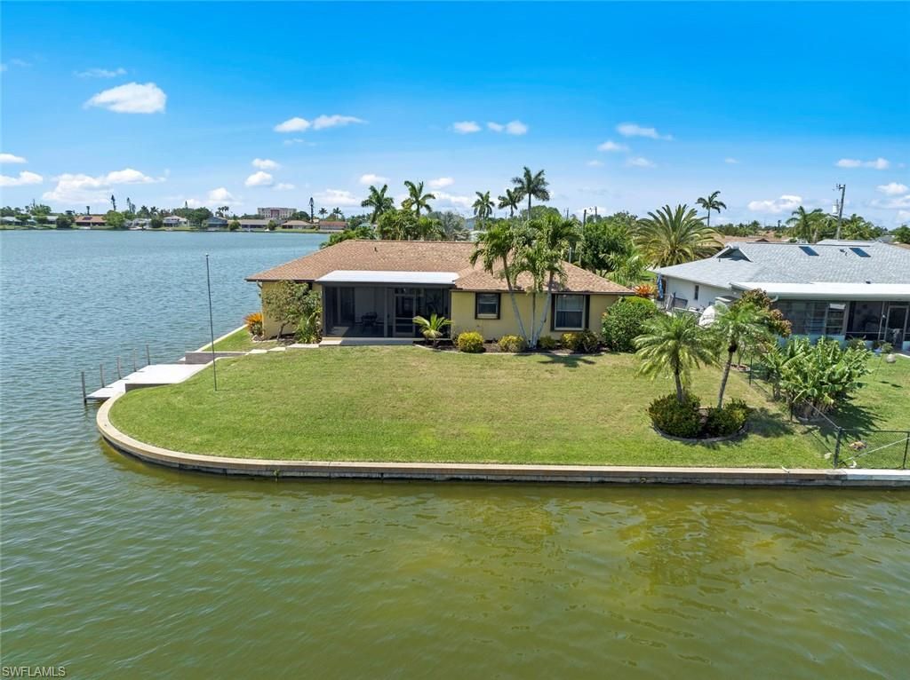 Image 44 of property listing at 219 SE 19th CT, Cape Coral, FL 33990