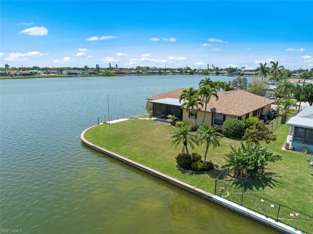 Image 45 of property listing at 219 SE 19th CT, Cape Coral, FL 33990