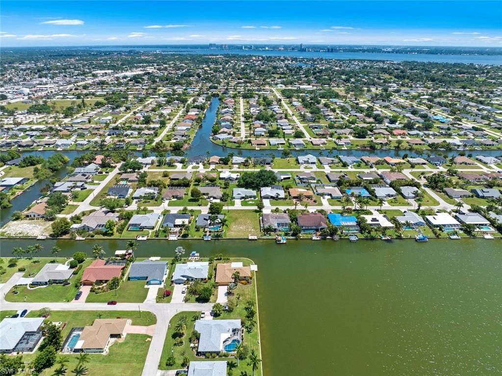 Image 49 of property listing at 219 SE 19th CT, Cape Coral, FL 33990