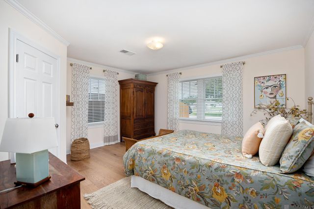 219 Canal St, Lockport, LA 70374