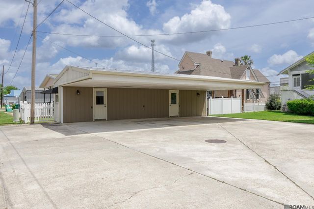 219 Canal St, Lockport, LA 70374