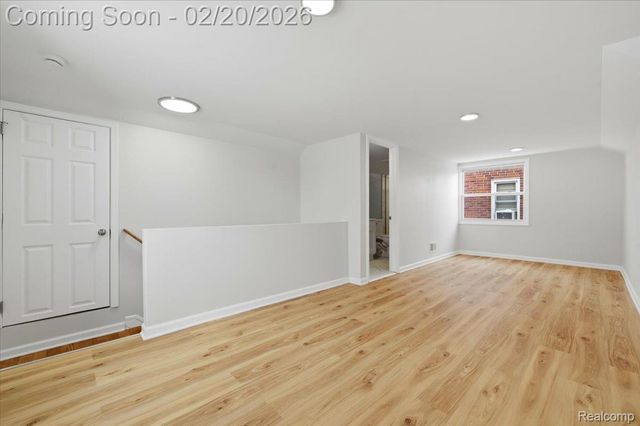 16863 Tracey Street, Detroit, MI 48235