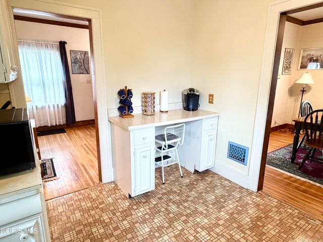 2849 Latonia Boulevard, Toledo, OH 43606