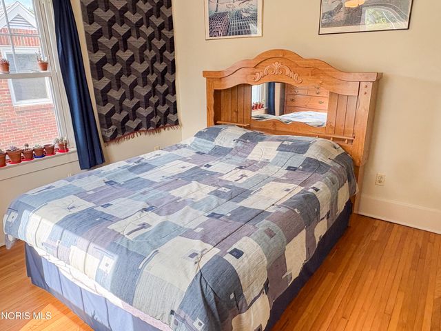 2849 Latonia Boulevard, Toledo, OH 43606