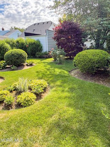 2849 Latonia Boulevard, Toledo, OH 43606