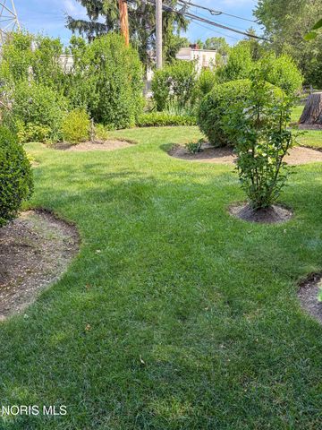 2849 Latonia Boulevard, Toledo, OH 43606