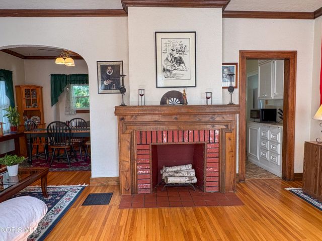 2849 Latonia Boulevard, Toledo, OH 43606