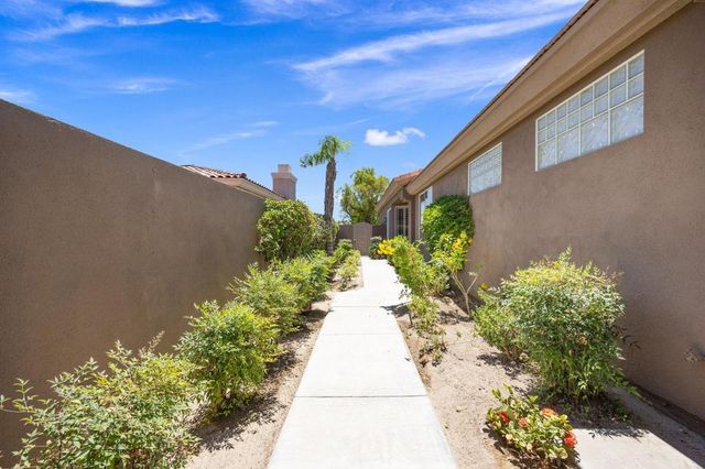 763 Box Canyon Trail, Palm Desert, CA 92211