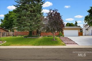 5300 N Warrington Dr., Boise, ID 83704