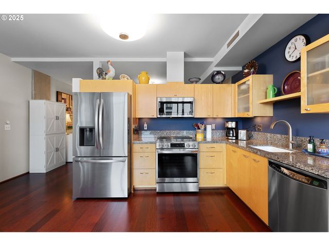 1221 Sw 10TH Ave 809, Portland, OR 97205