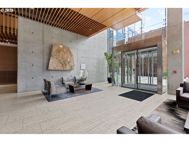 1221 Sw 10TH Ave 809, Portland, OR 97205