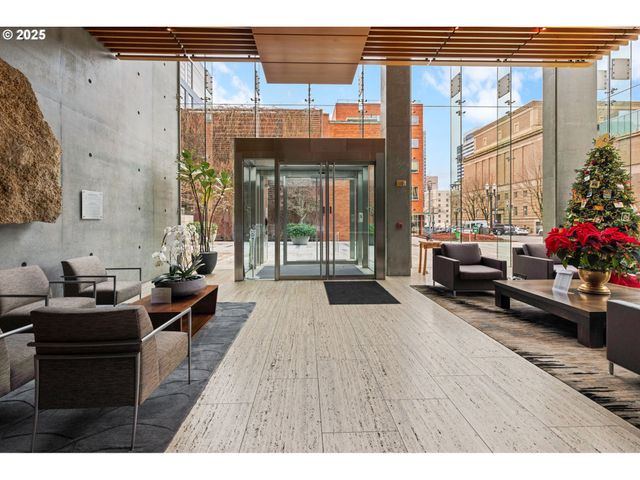 1221 Sw 10TH Ave 809, Portland, OR 97205