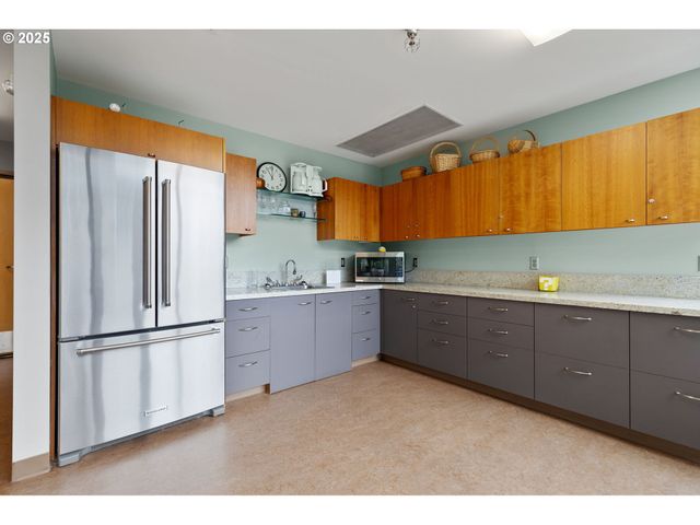 1221 Sw 10TH Ave 809, Portland, OR 97205