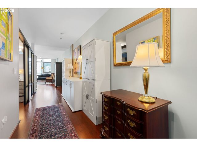 1221 Sw 10TH Ave 809, Portland, OR 97205