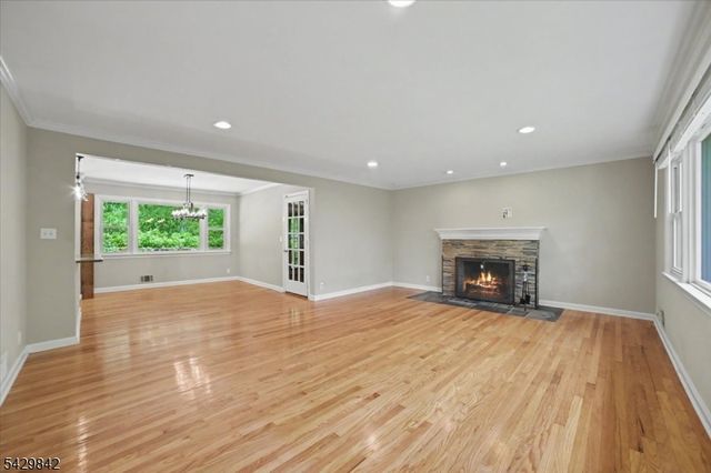 7 Molly Stark Dr, Morris Twp., NJ 07960